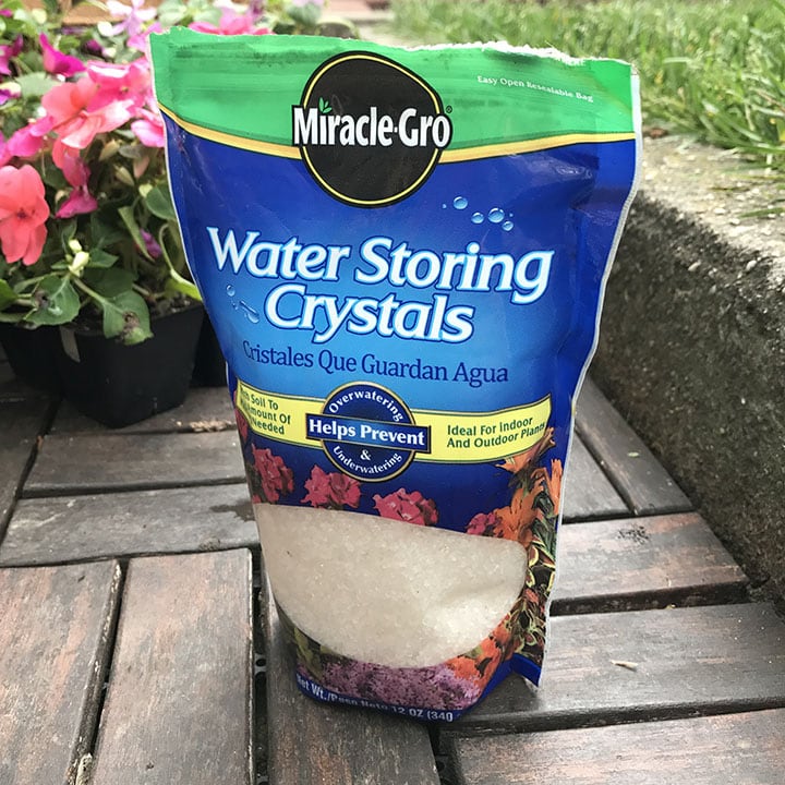 Water storing crystals from miracle-gro