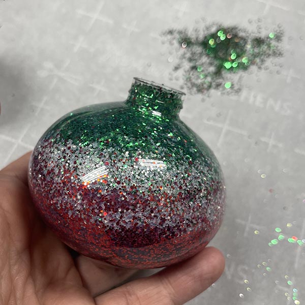 Finished gradient glitter ornament